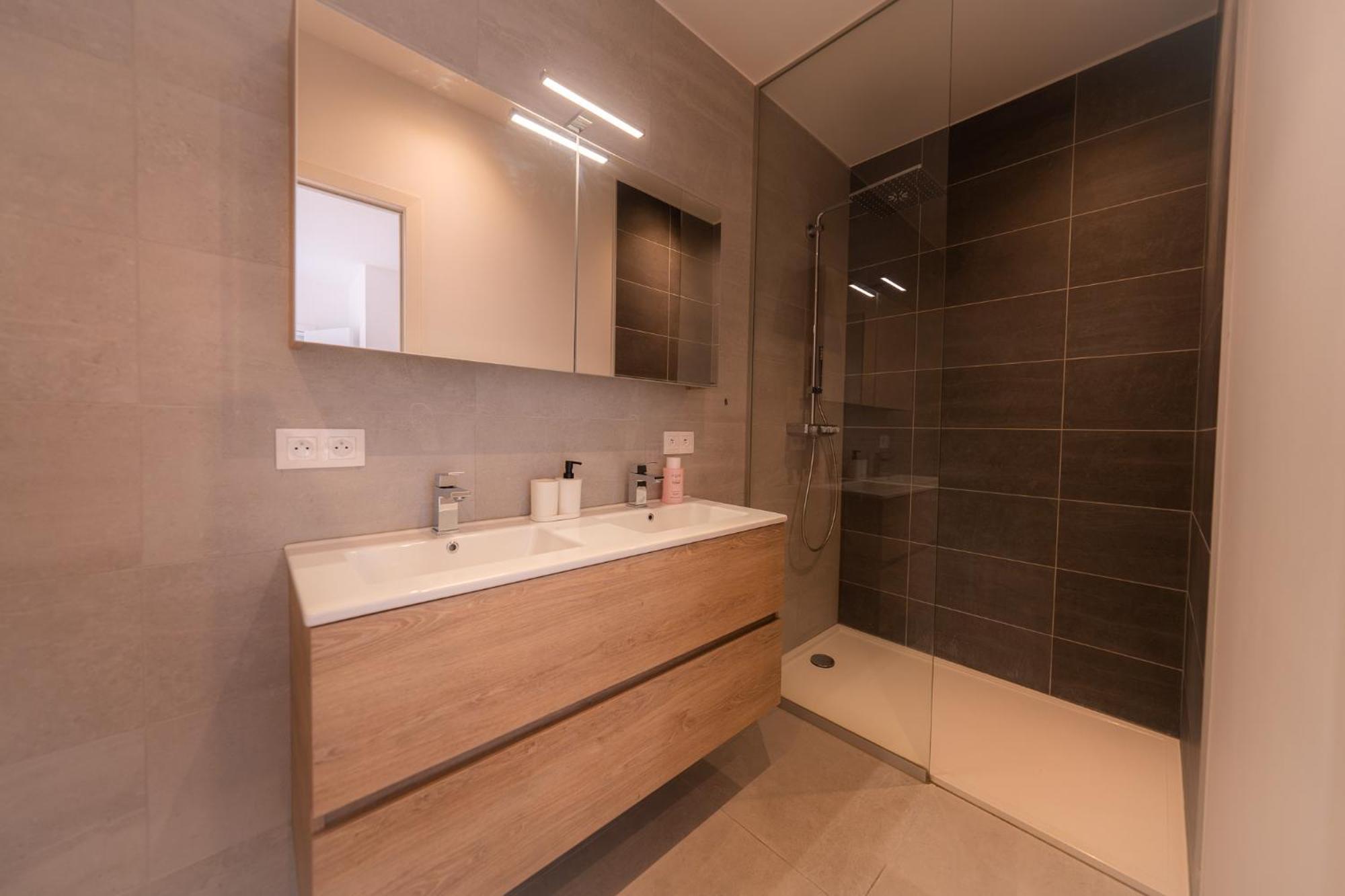 Appartement Cosy Pres De Tout ! Mons Exterior foto